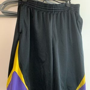 Men's Nike Basketball Shorts Size Medium Los Angeles Lakers Colors RN#56323 M